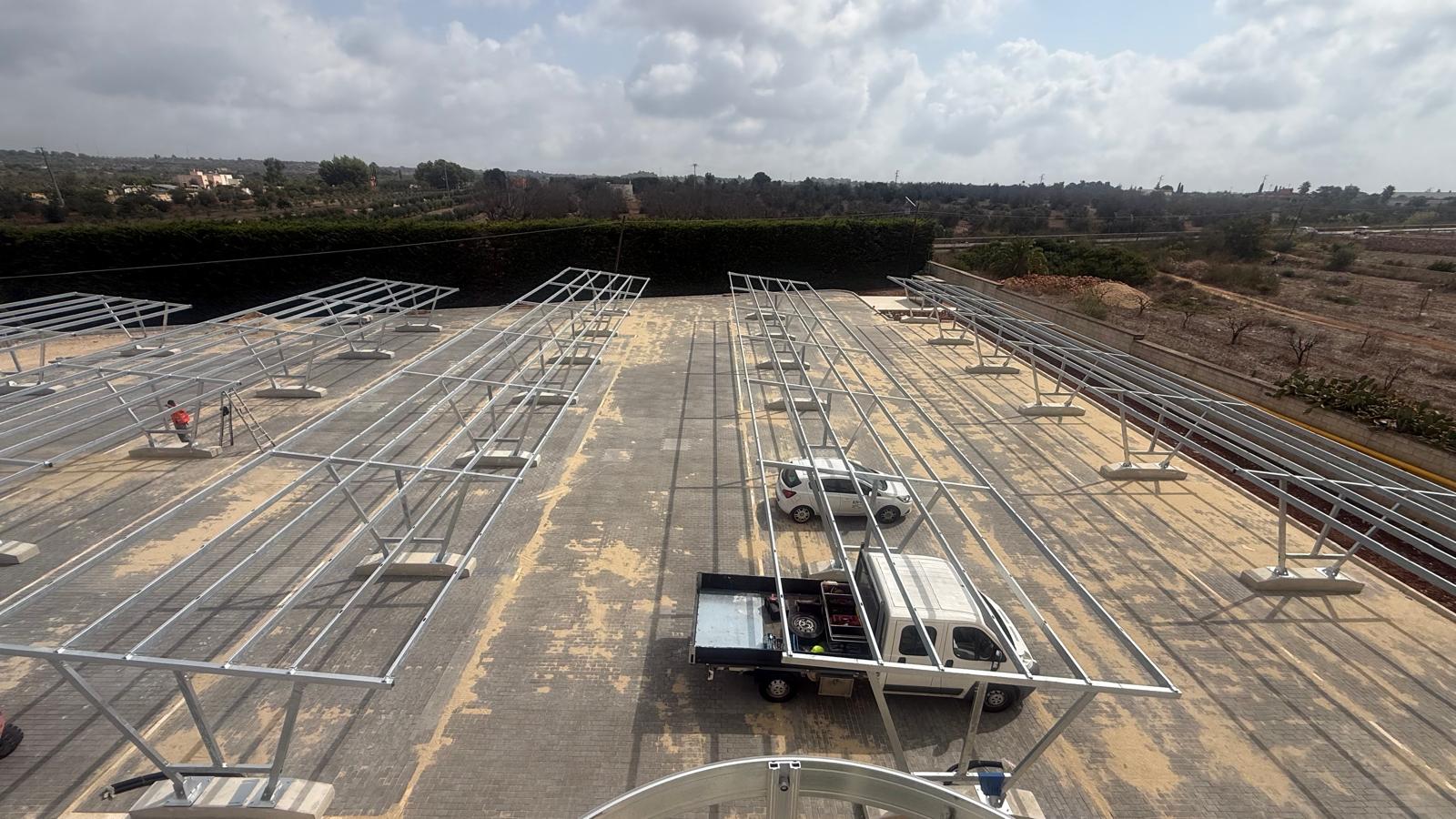 Cantiere pensiline Msolar Easy Fast a Lecce, foto 4